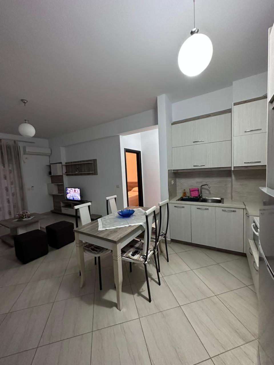 Payo Apartments Sarande Phòng bức ảnh